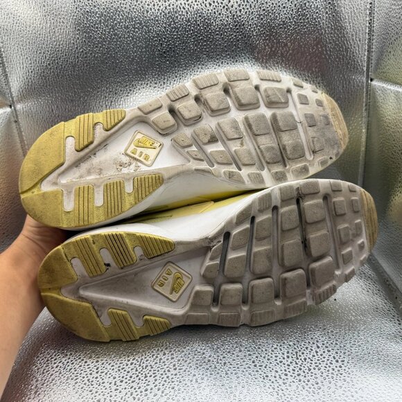Size 11 Nike Air Huarache Ultra Breathe Yellow Mens Athletic Sneakers 833147-701 main image 7